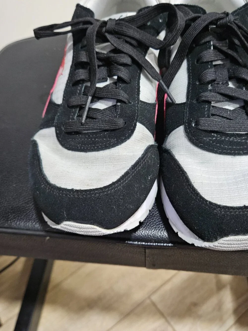 PUMA Soft Foam Tennis Shoes Size (  )  Red- Gray- Black-